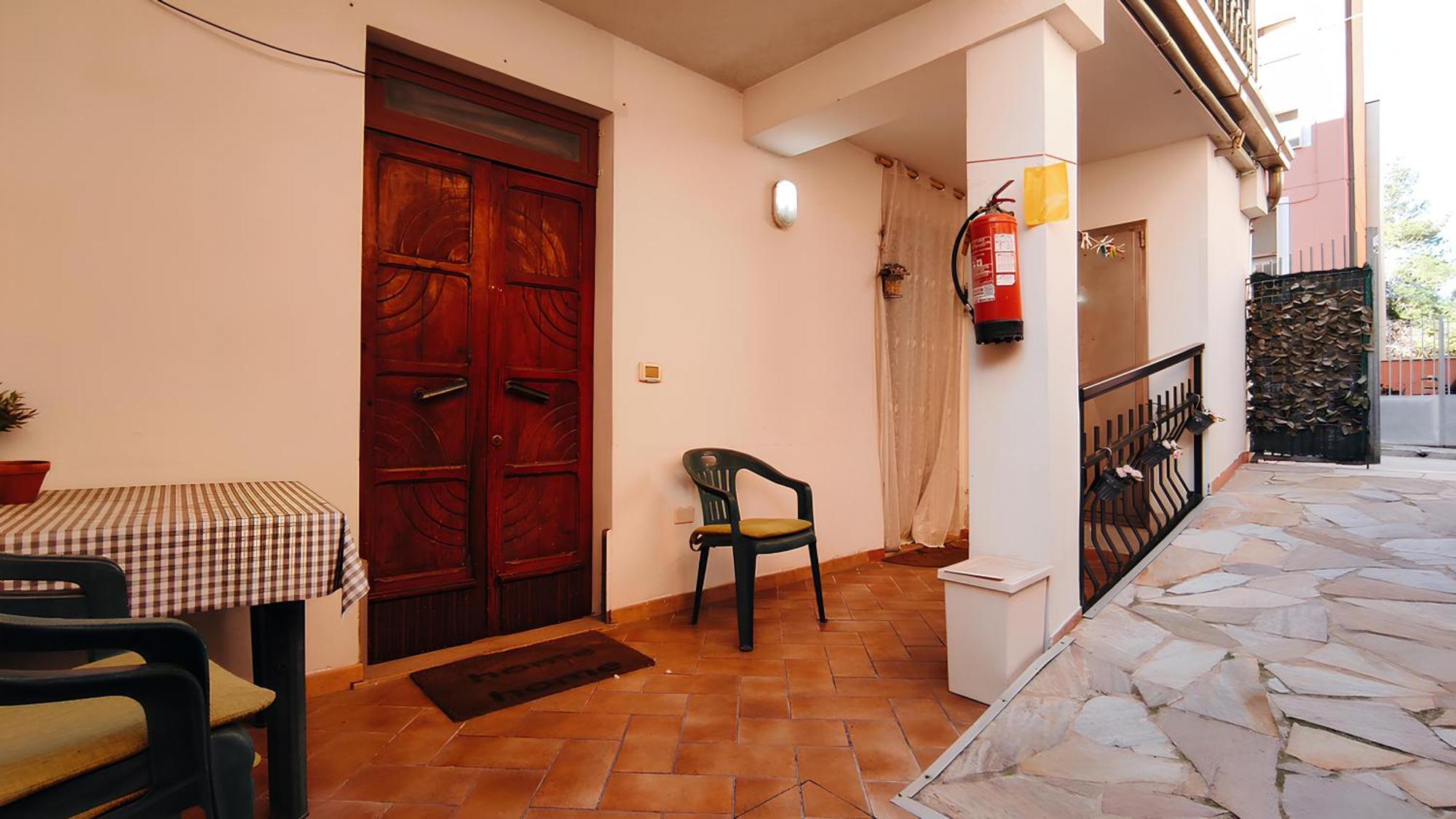 Birilli B&B チヴィタノーヴァ・マルケ エクステリア 写真