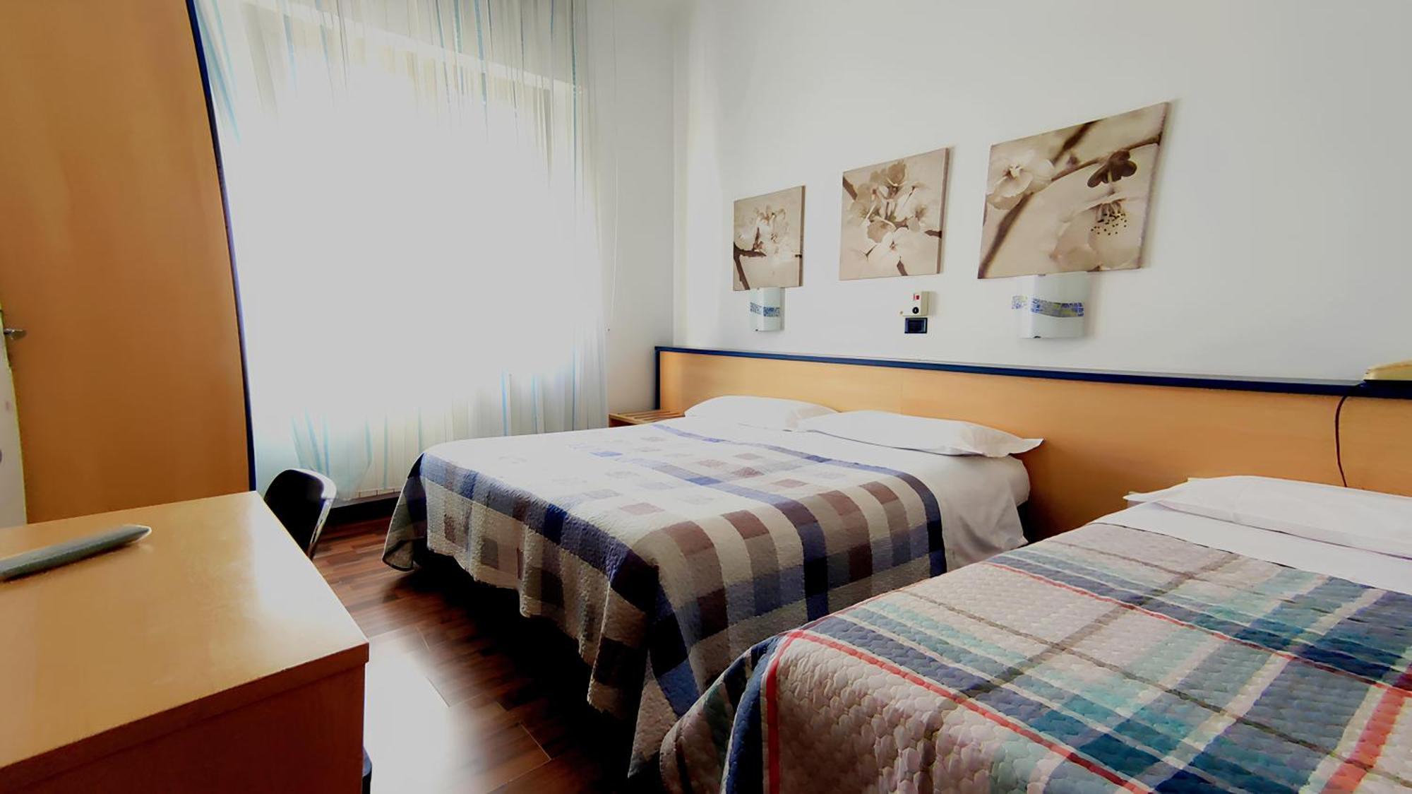 Birilli B&B チヴィタノーヴァ・マルケ エクステリア 写真