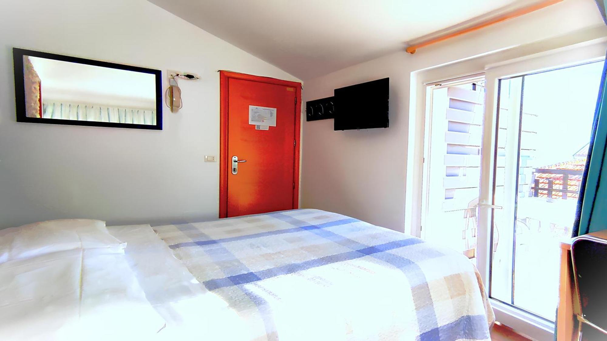Birilli B&B チヴィタノーヴァ・マルケ エクステリア 写真
